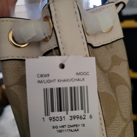 Dempsey Signature Bucket Bag - Picture 4 of 8